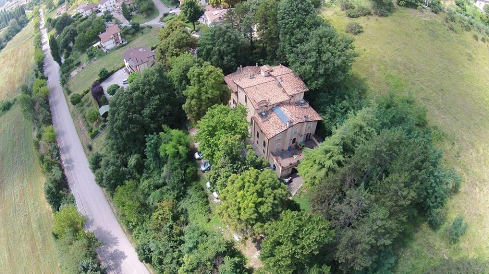 La Locanda del Borgo Pietralunga  Esterno foto